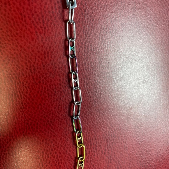Lous Vuitton Bracelet - Picture 4 of 4